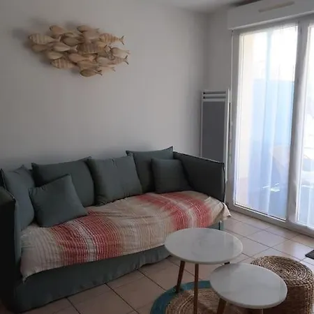 Mignon En Avec Piscine